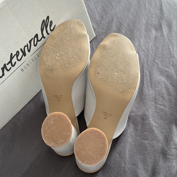 Grey Leather Mules Size 39 - Picture 2 of 3